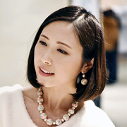 秋田悦子(あきたえつこ)の写真